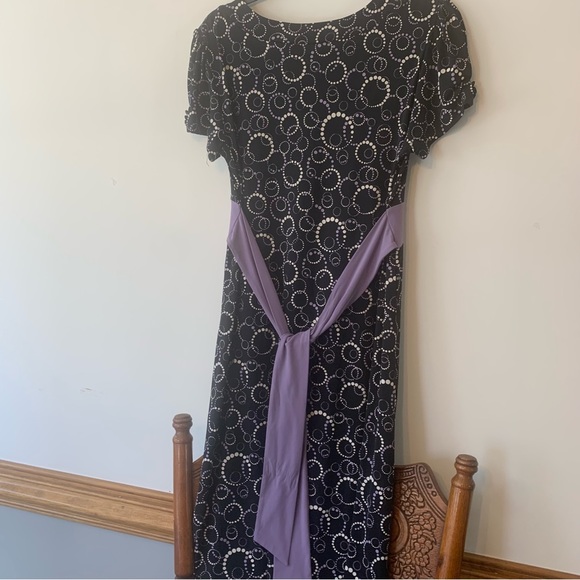 🏷️ 3 for $10
Cute Maternity Dress - Picture 6 of 9